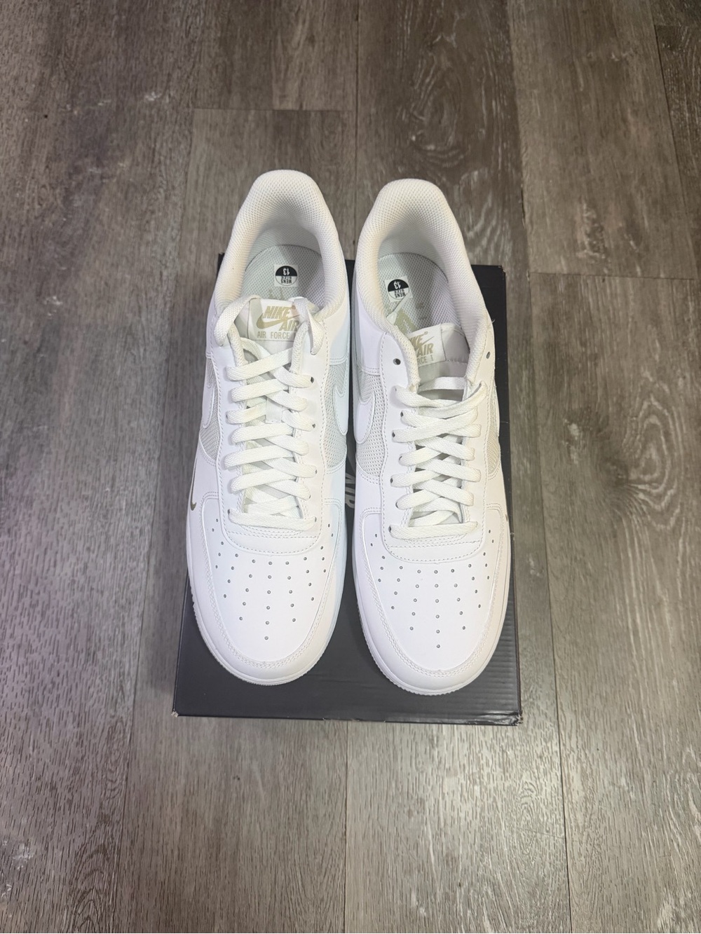 Nike Air Force 1 White/Desert Khaki Mini Swoosh Low Top Lace-Up IO1283-100